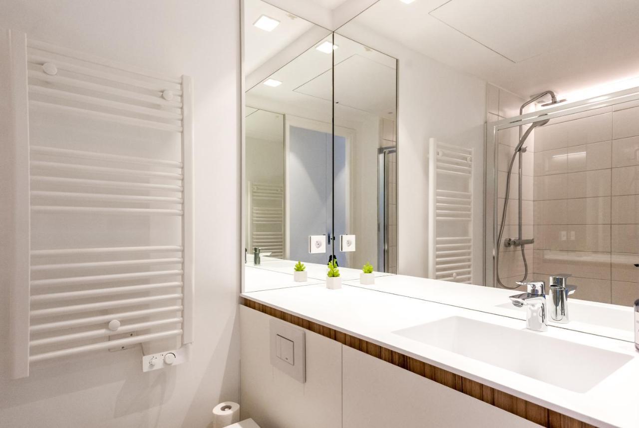 The Babel Community - Republique - Joliette Hotel มาร์กเซย ภายนอก รูปภาพ